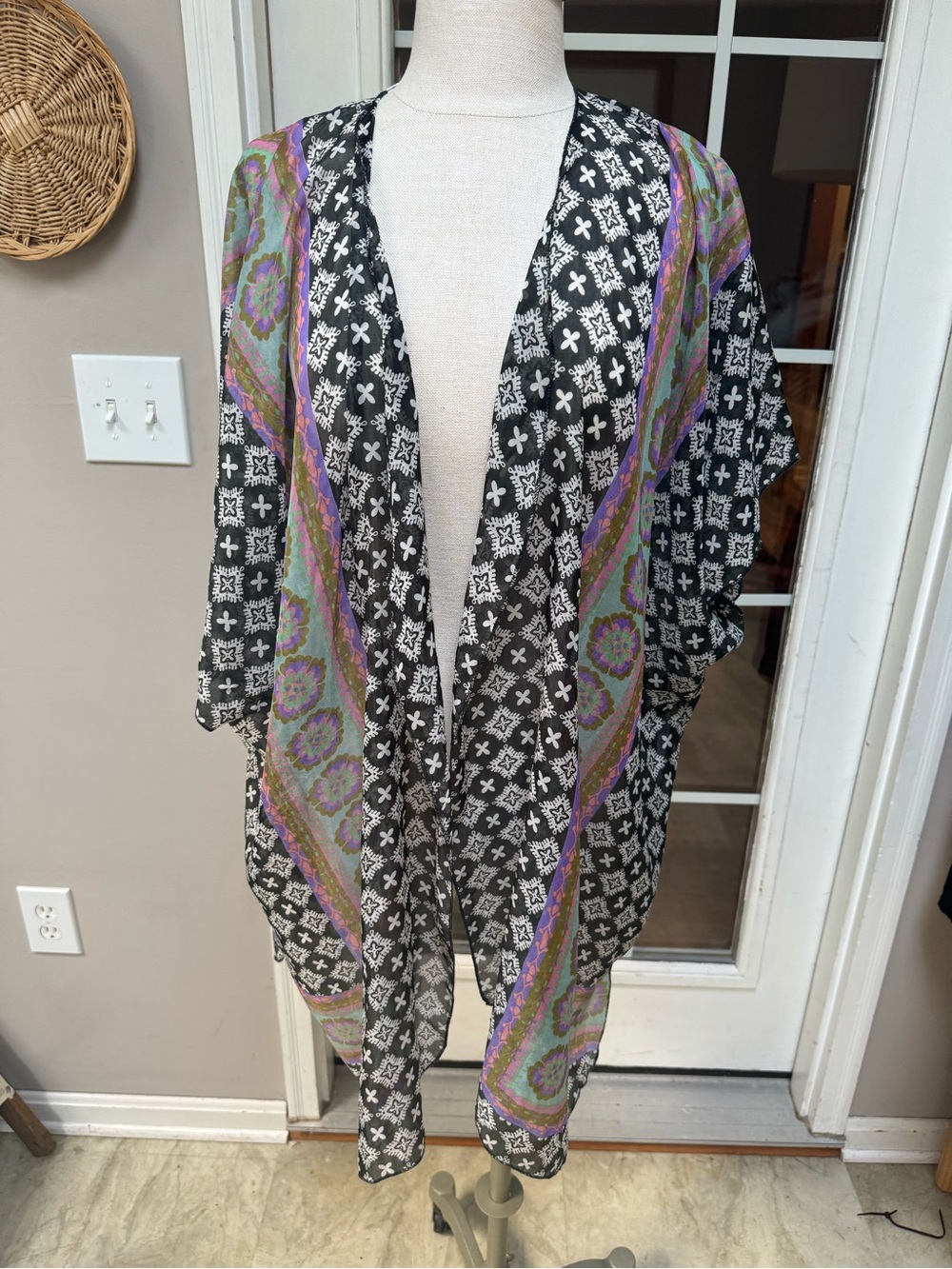 Natural Life Swim Cover Up Black White Geometric Paisley Print